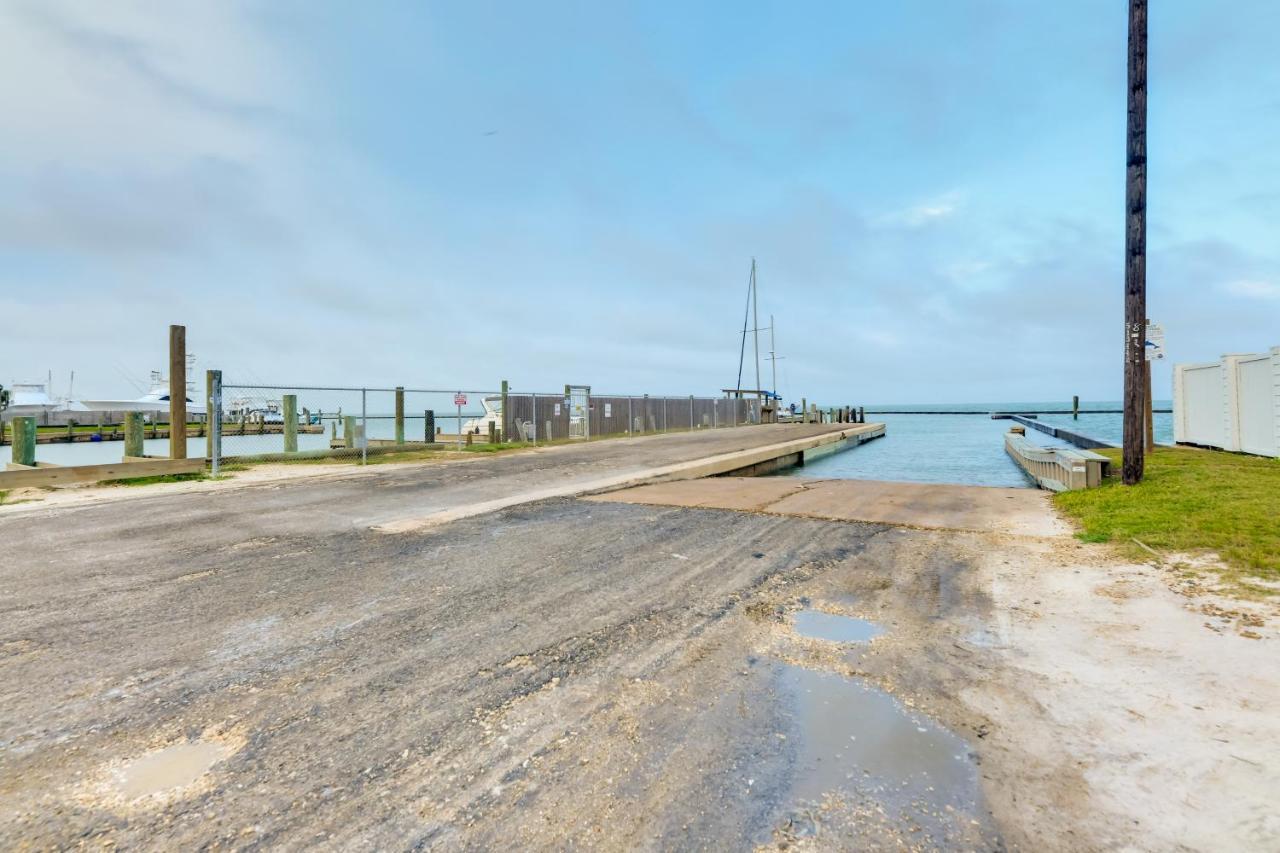 Beautiful Rockport Townhome - Walk To Aransas Bay! Exterior foto
