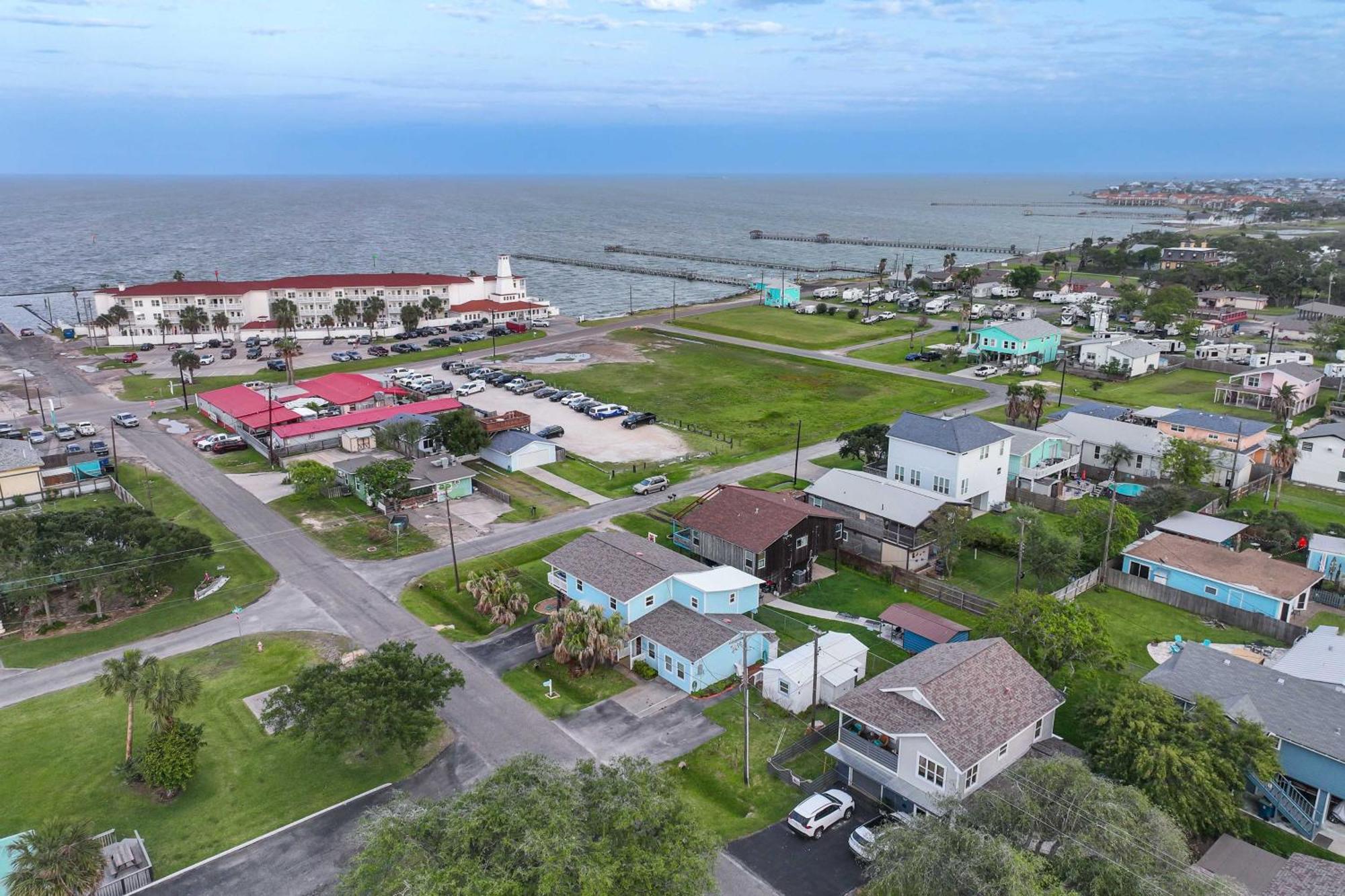Beautiful Rockport Townhome - Walk To Aransas Bay! Exterior foto